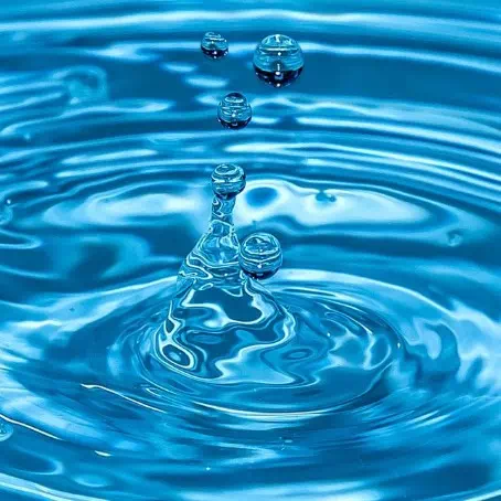 Эффективные методы улучшения качества воды из скважины: современные системы фильтрации и очистки